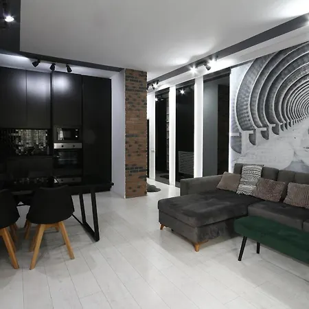 The Living Dream - Jacuzzi, 150mp Apartman Kolozsvár