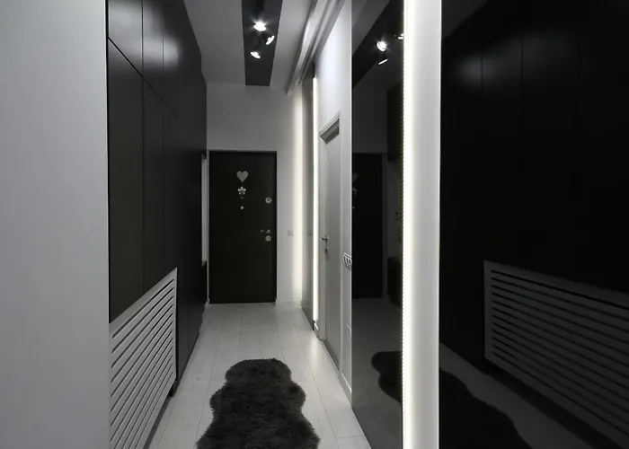 The Living Dream - Jacuzzi, 150mp * Kolozsvár