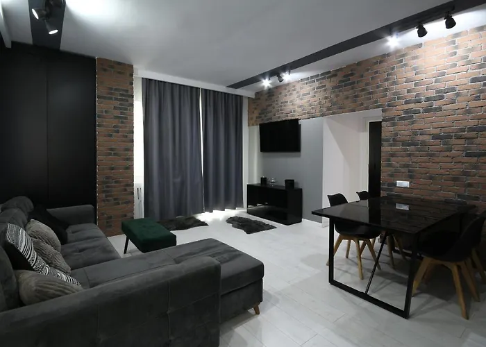 The Living Dream - Jacuzzi, 150mp Kolozsvár