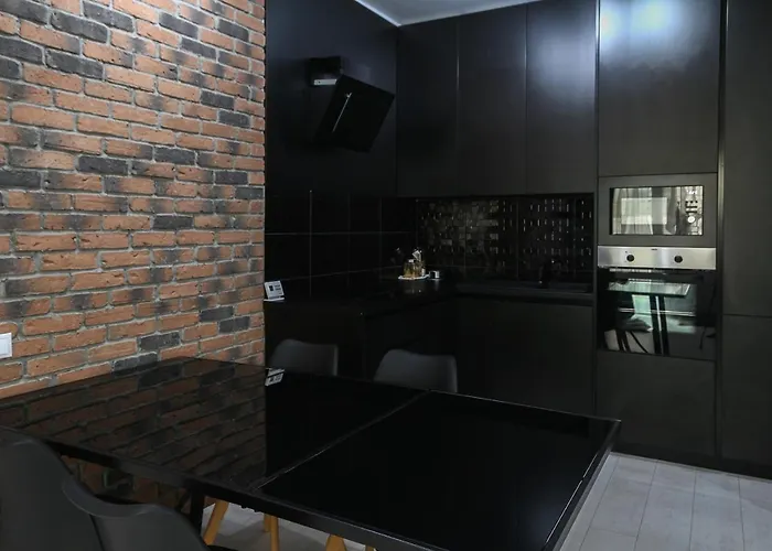 The Living Dream - Jacuzzi, 150mp