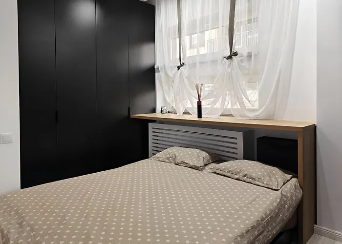 The Living Dream - Jacuzzi, 150mp