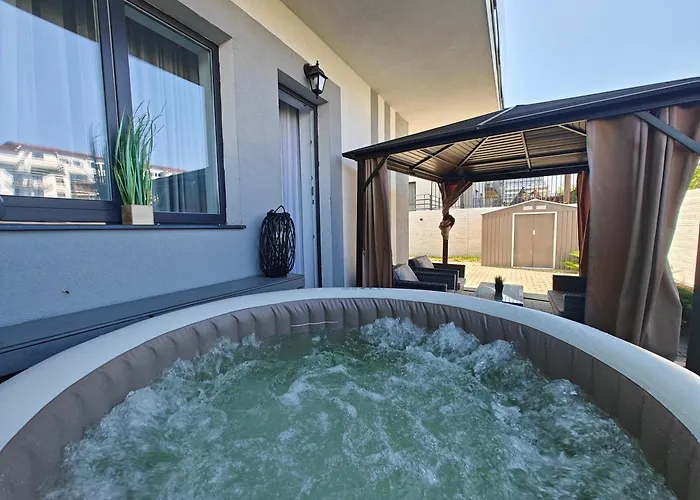 The Living Dream - Jacuzzi, 150mp Apartman *